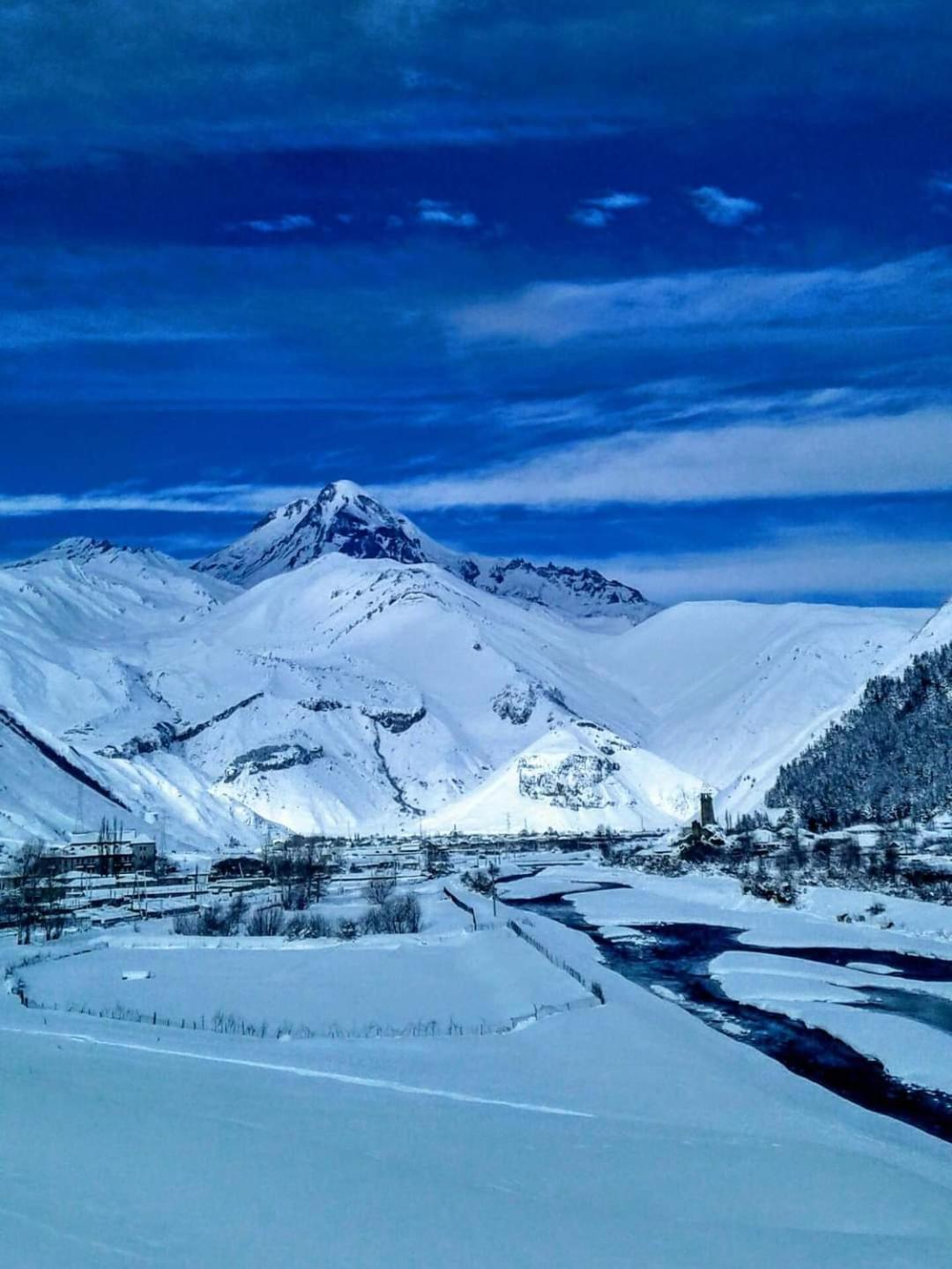 Warm House Vendégház Kazbegi Kültér fotó